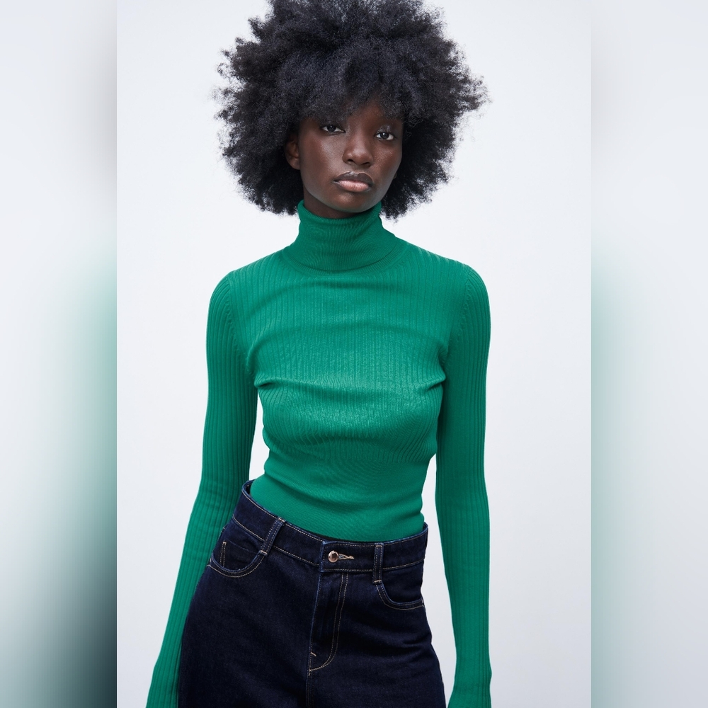 Green Zara Ribbed Knit Sweater, Medium